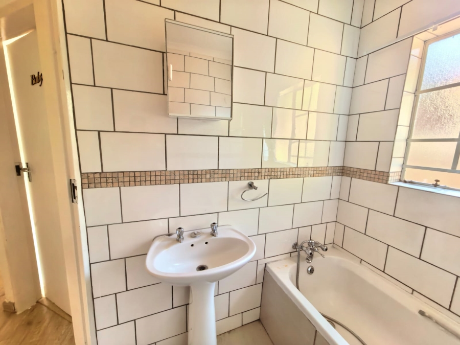 3 Bedroom Property for Sale in Safari Gardens North West